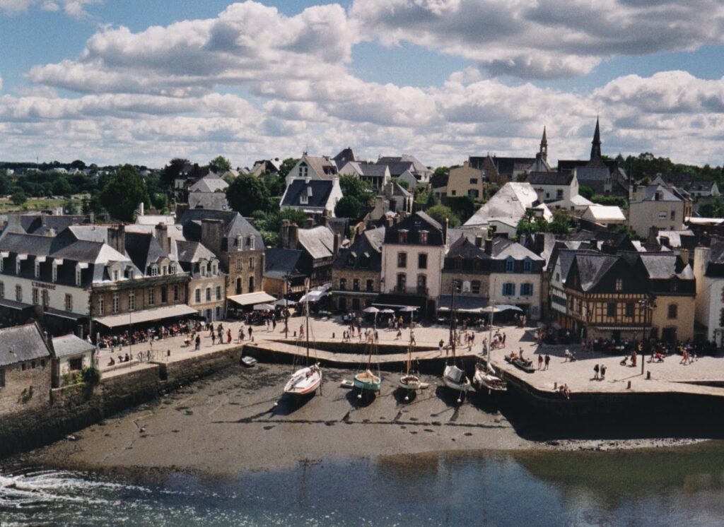 Picture of the Saint-Goustan harbor, part of our Brittany Road Trip